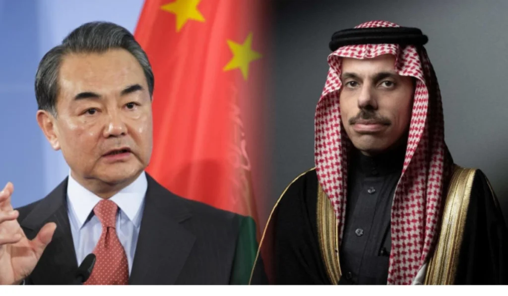 Saudi FM discusses regional developments with Chinese, Japanese counterparts in phone call