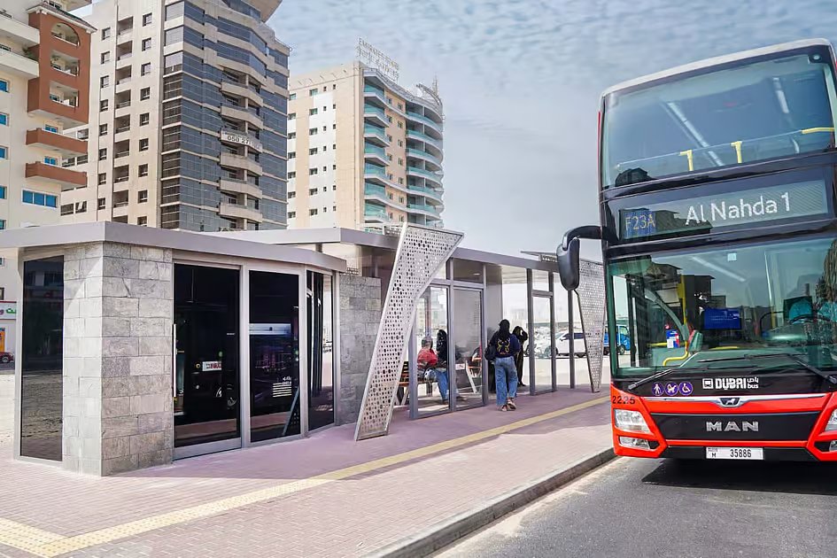 Dubai RTA installs 726 bus shelters to improve connectivity with metro, taxis