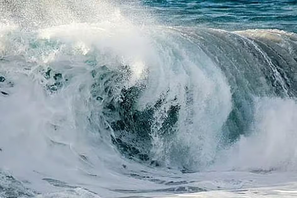 UAE teen dies in Ras Al Khaimah after saving sister, cousins from strong sea currents
