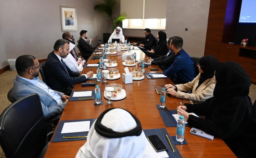 Sharjah Chamber, Shopping Malls Sector Business Group representatives explore boosting SME sustainability