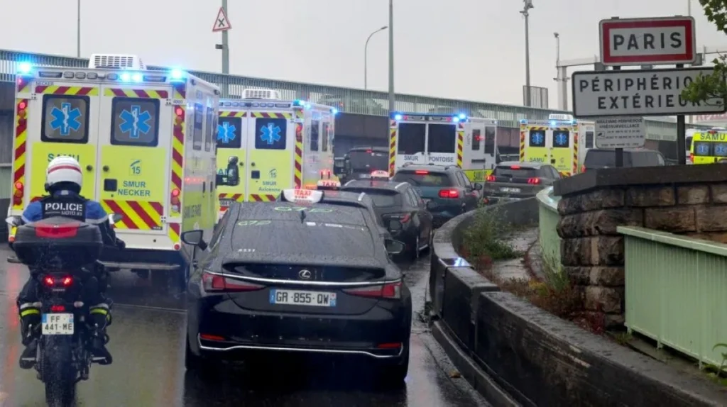 French national shows symptoms of hantavirus during evacuation flight