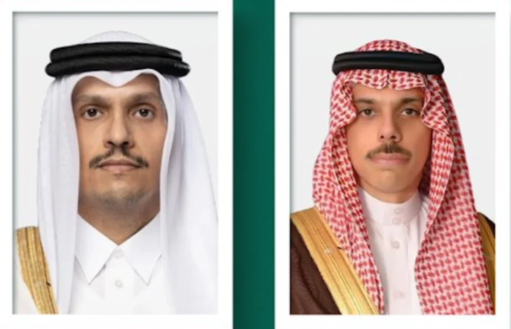 Saudi, Qatari FMs discuss regional security in phone call
