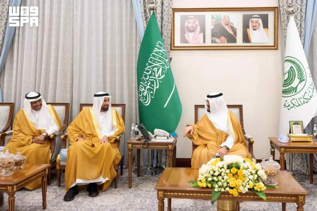Makkah deputy emir meets with Hajj and transport ministers to review operational plans