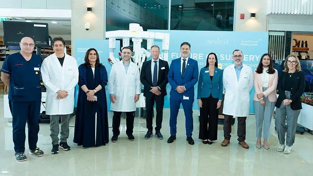Mediclinic City Hospital reinforces leadership in robotic-assisted surgery