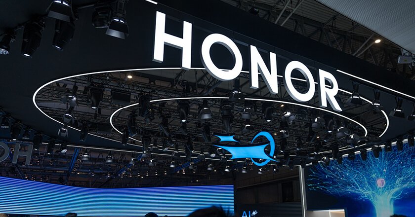Honor prepares for its robot phone launch