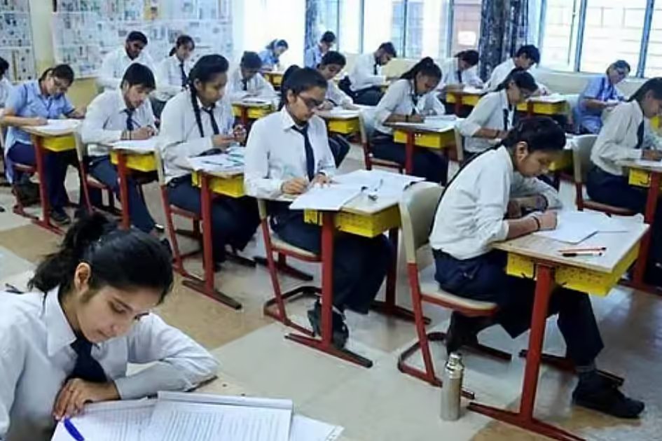 India’s CBSE says ‘incorrect fees’ charged in some cases of answer book applications