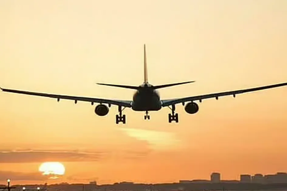 UAE travellers question gap between advertised airfare deals and final booking prices