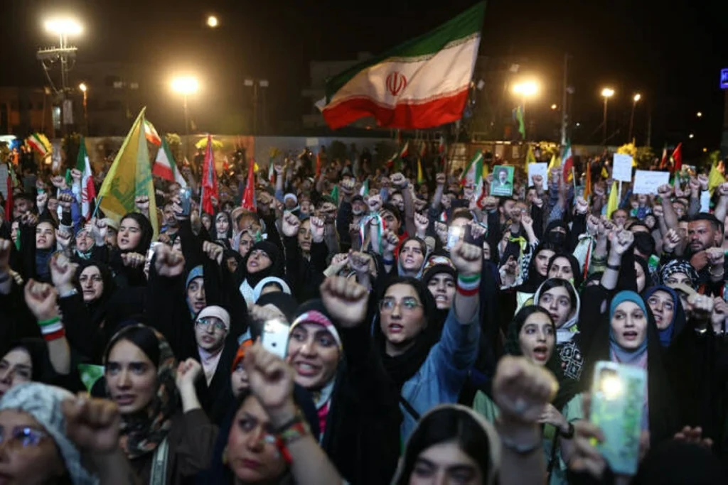 Trump insists talks ongoing after Tehran halted negotiations over Israel’s Lebanon assault