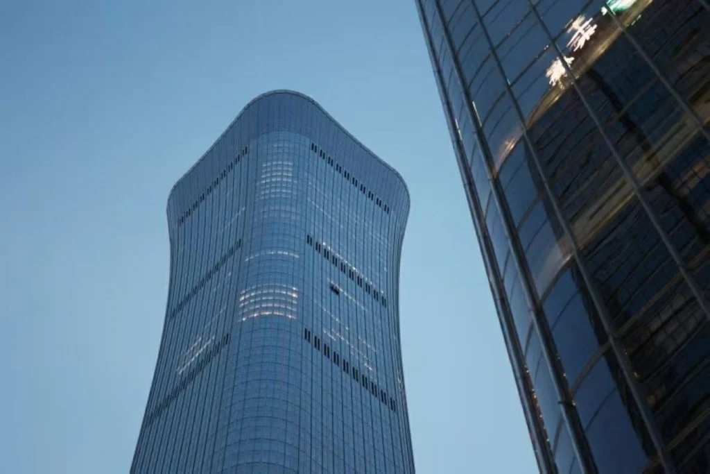 Small plane crashes into Beijing’s tallest skyscraper