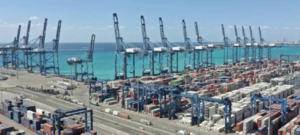 Saudi Arabia’s trade surplus surges 60% to over SR90 billion in Q1 2026
