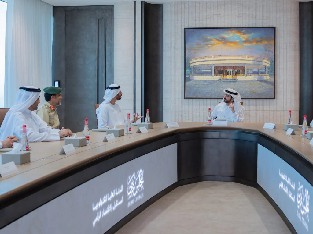 Hamdan bin Mohammed chairs meeting of Higher Committee for Future Technology Development and Digital Economy