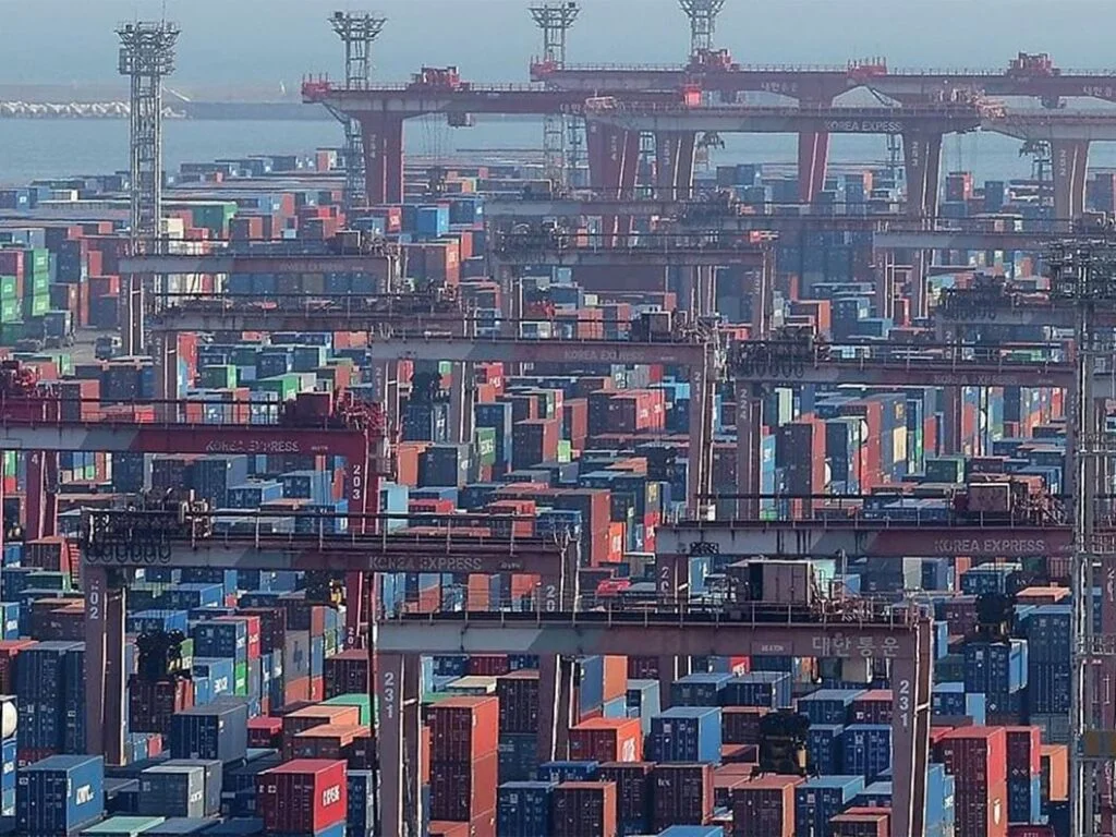 Korea’s exports up 60% in first 20 days of June