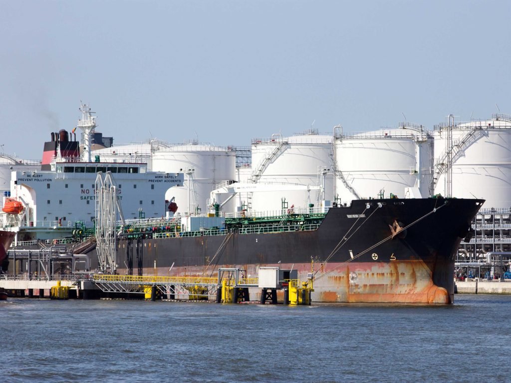 EU fossil fuel imports decline since Middle East conflict began