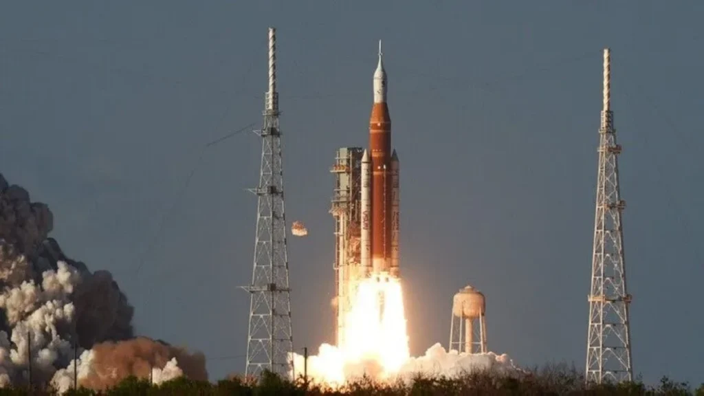 Japan to launch historic mission to collect samples from Martian moon